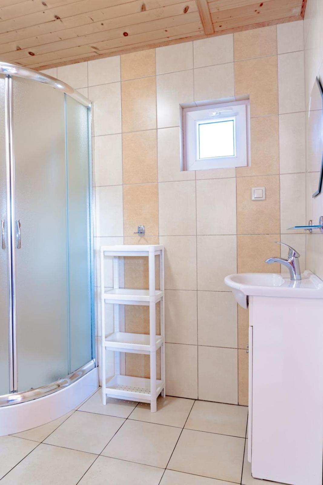Domki Morena - Rodzinne Domki Blisko Plazy Karwia Exteriér fotografie